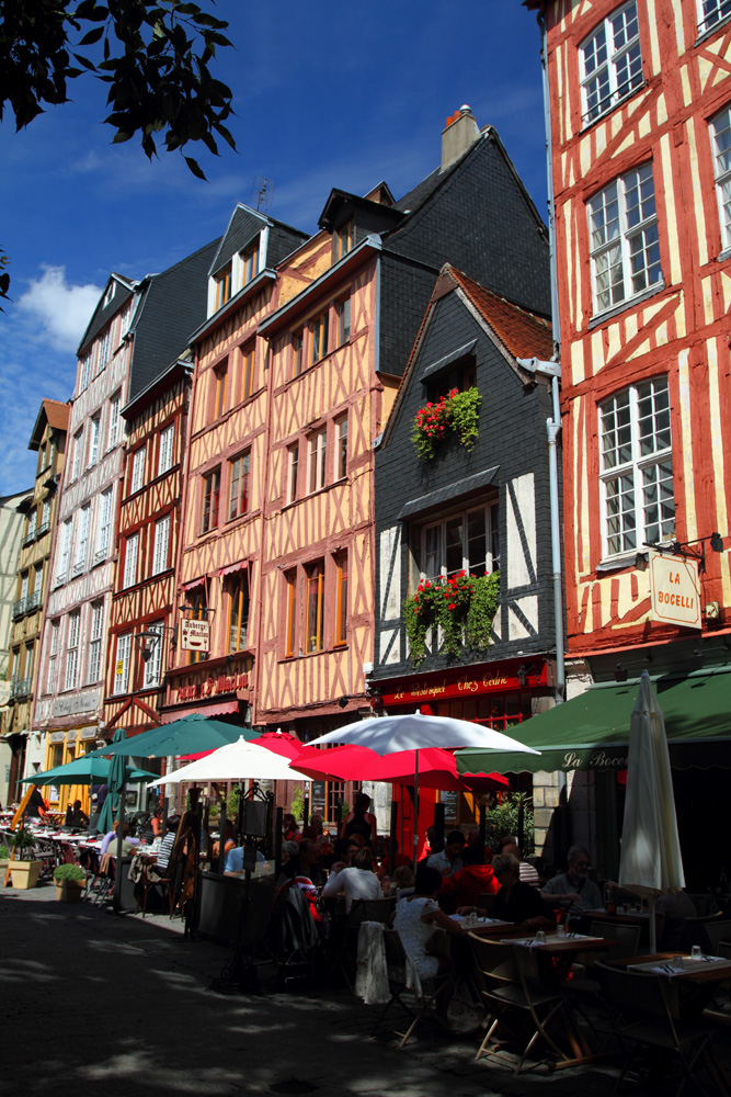 rouen street cafe