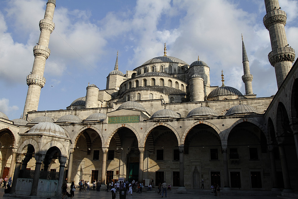 blue mosque photo